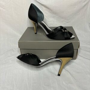 Ann Taylor Jeweled Criss Cross D’Orsay Heels Pumps Dress Shoes Black 8